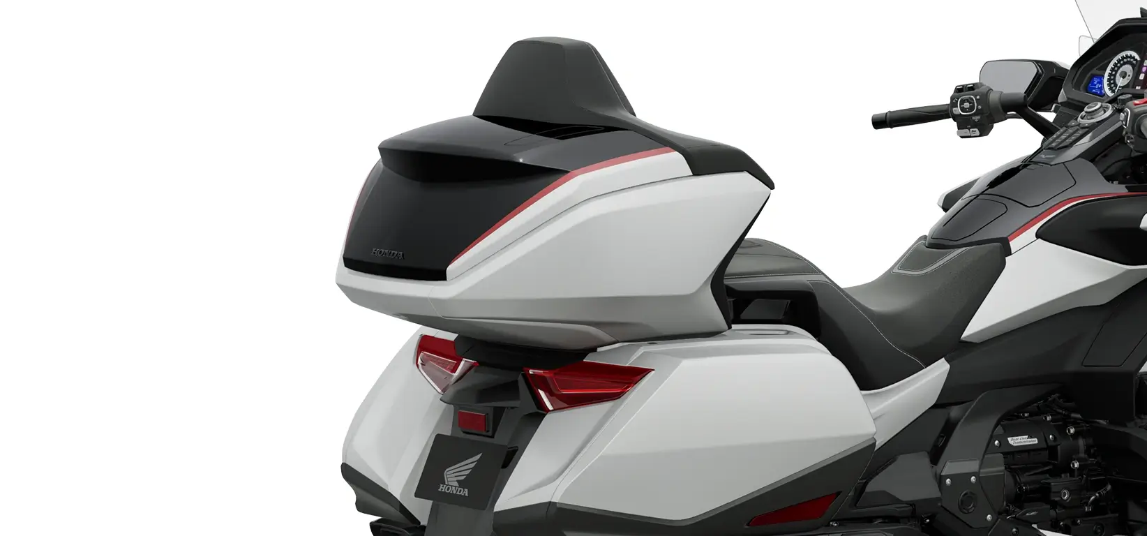Bagageiro da Gold Wing com amplo espaço