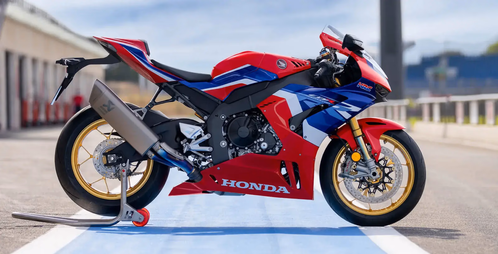 cbr 1000rr r fireblade perspectiva lateral grand prix - 22 de 37
