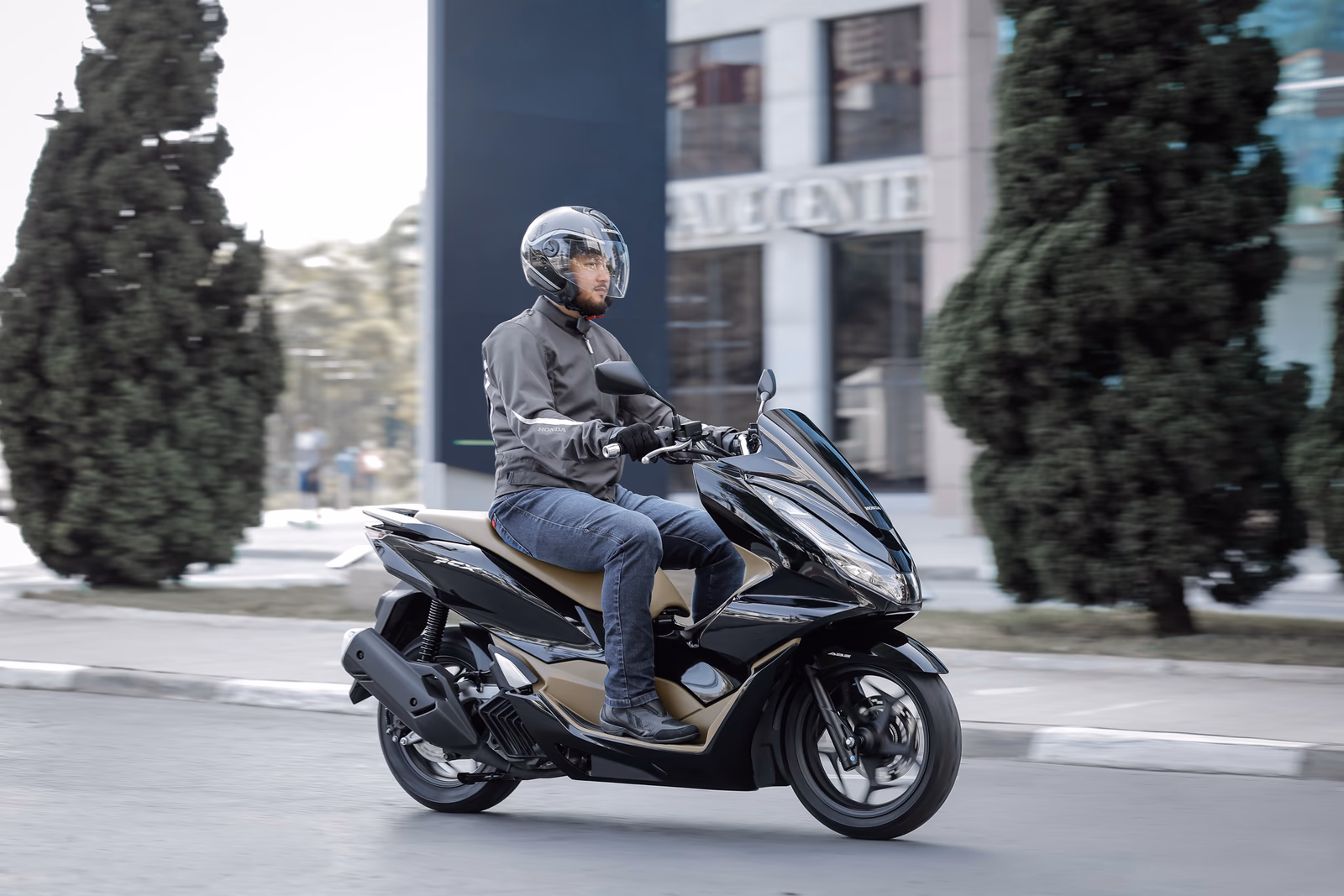 Honda PCX 2026 - Imagem 8 - 8 de 38