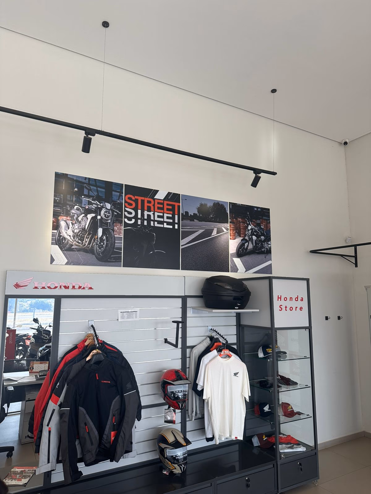 Mothonda Store 4 - 15 de 22