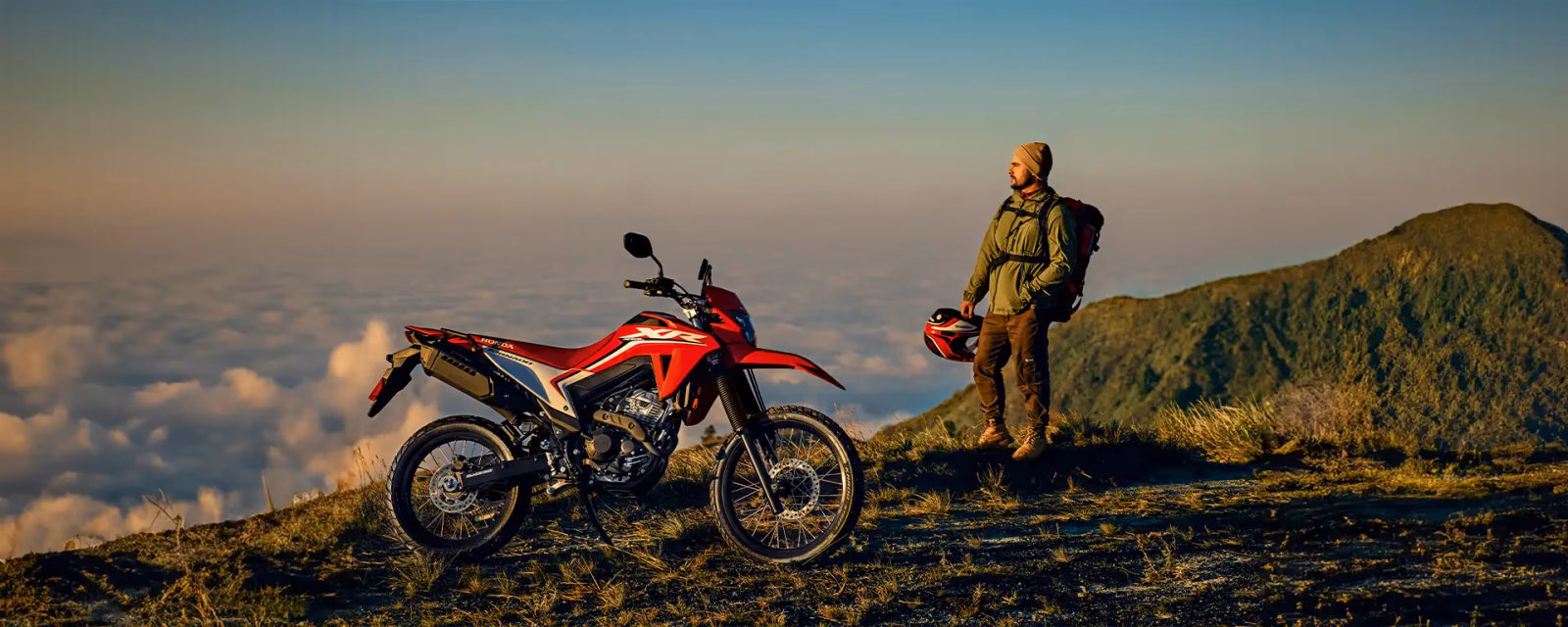 XR 300L Tornado design traseira - 14 de 22